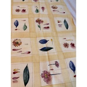 New Vintage 0.5 yard Fabric 5th Avenue‎ Designs Flowers Summer Yellow Leaves